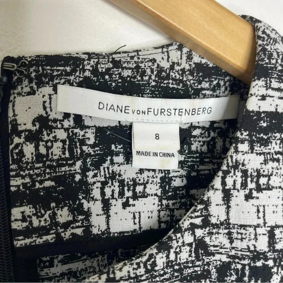 Diane von Furstenberg Jaelyn Sleeveless Flutter Dress Size 8 Sleeveless DVF - Picture 5 of 8